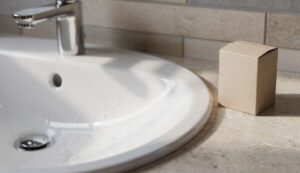 Hydraulik wyjaśnia: dlaczego soda oczyszczona nie działa na każdy rodzaj zatkania