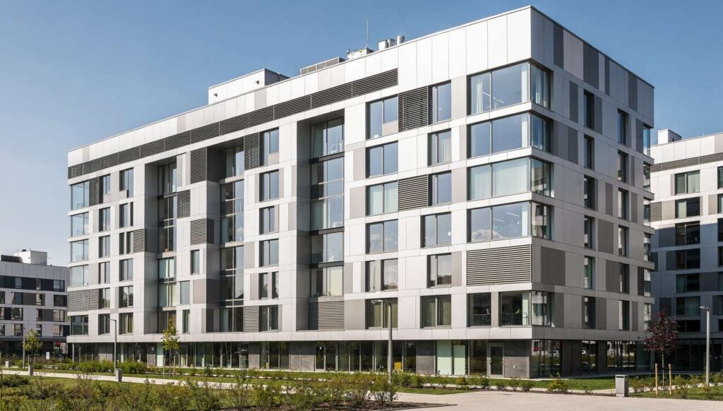 Wentylacja mechaniczna w bloku z wielkiej płyty: ekspert tłumaczy, dlaczego warto ją rozważyć w 2026